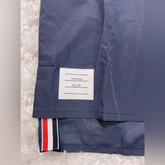 NWT Thom Browne Navy 4-Bar Flyweight Tech Short Sleeve Button Down Shirt - Picture 9 of 13